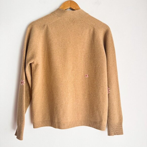 Vintage Harry Rosen by Alan Paine Lambswool Floral Embroidered Cardigan S - Picture 10 of 11